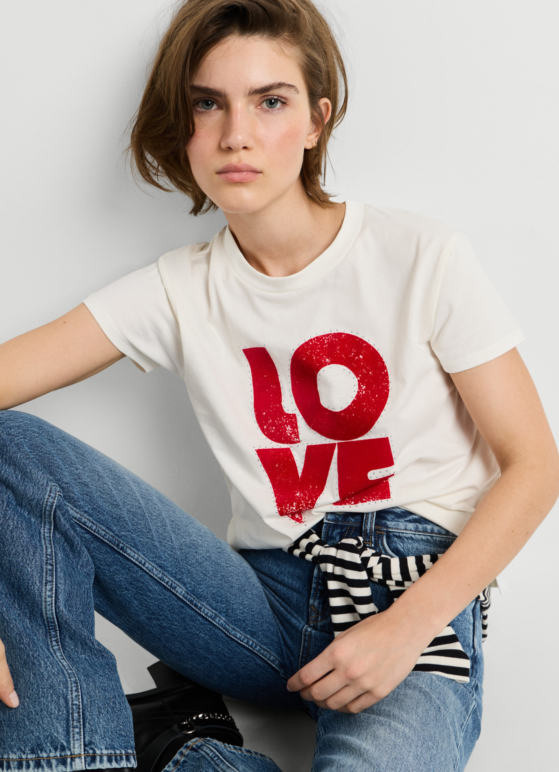 T-Shirt PEPE JEANS "BEATRISA", Damen, Gr. M, weiss (mousse weiß), Single Jersey, Obermaterial: 100% Baumwolle, bedruckt, hüftbedeckend, Rundhals, abgesteppte Kante, Shirts T-Shirt, mit Frontprint, Rundhals mousse weiß M