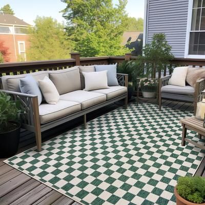 World Rug Gallery Contemporary Checkered Reversible Indoor / Outdoor Area Rug