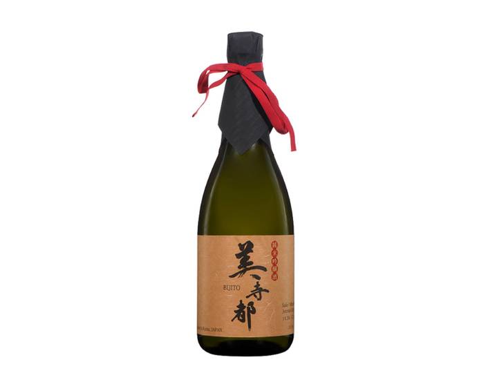 Bijito - Junmai Ginjo - Saké - 14,5% Alcool - Origine : Japon/Honshu - Notes d'épices &amp; prunes - A déguster à température ambiante ou raffraichi - 72 cl