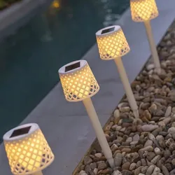 4 Stück New Garden GRETITA LED Erdspieß Leuchten Solar Akku Recycled Ocean Plastic in weiss