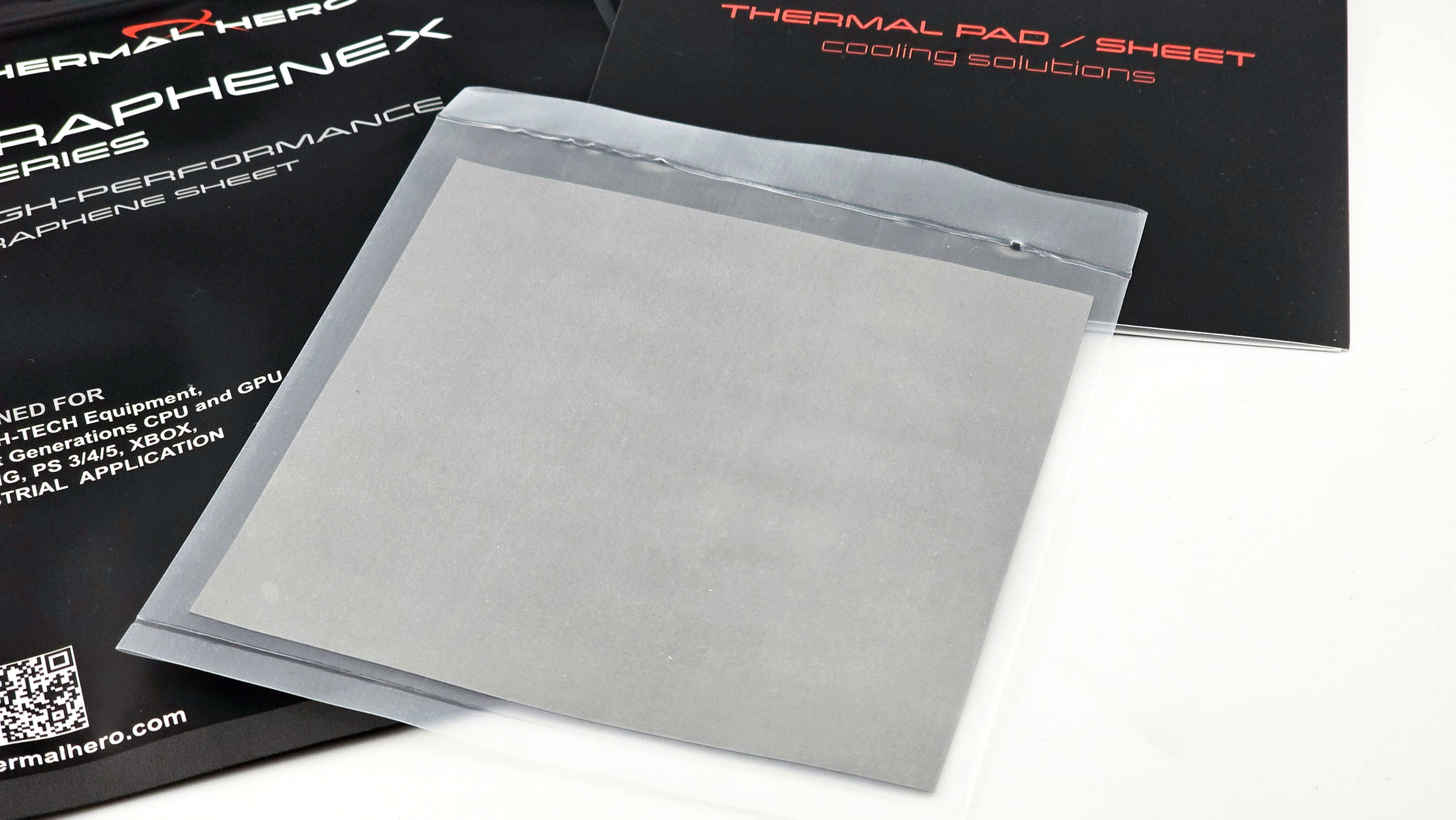 THERMAL HERO Graphene Sheet 100x100x0.025mm