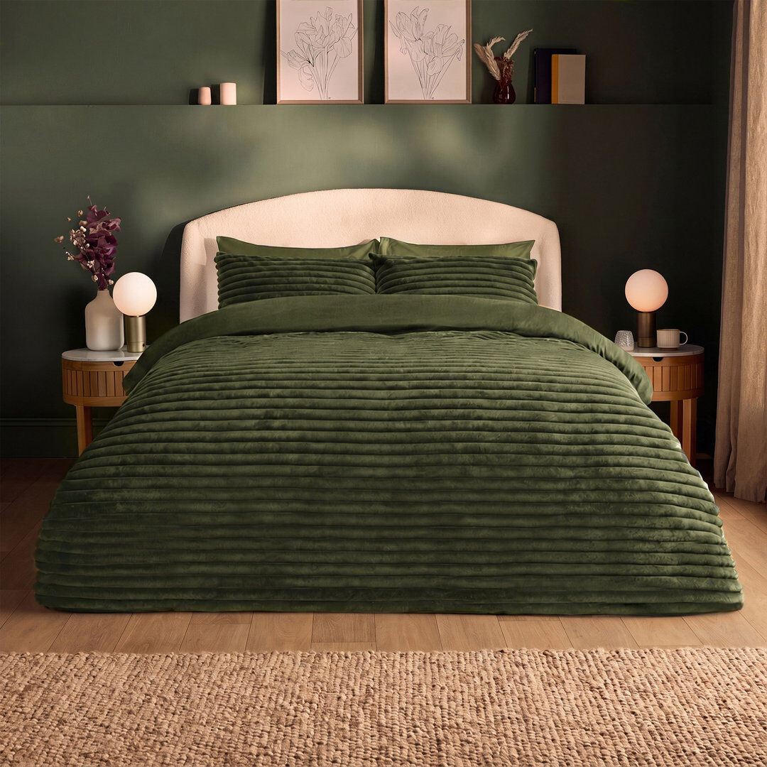 Silentnight Ribbed Faux Fur Duvet Set Moss Double