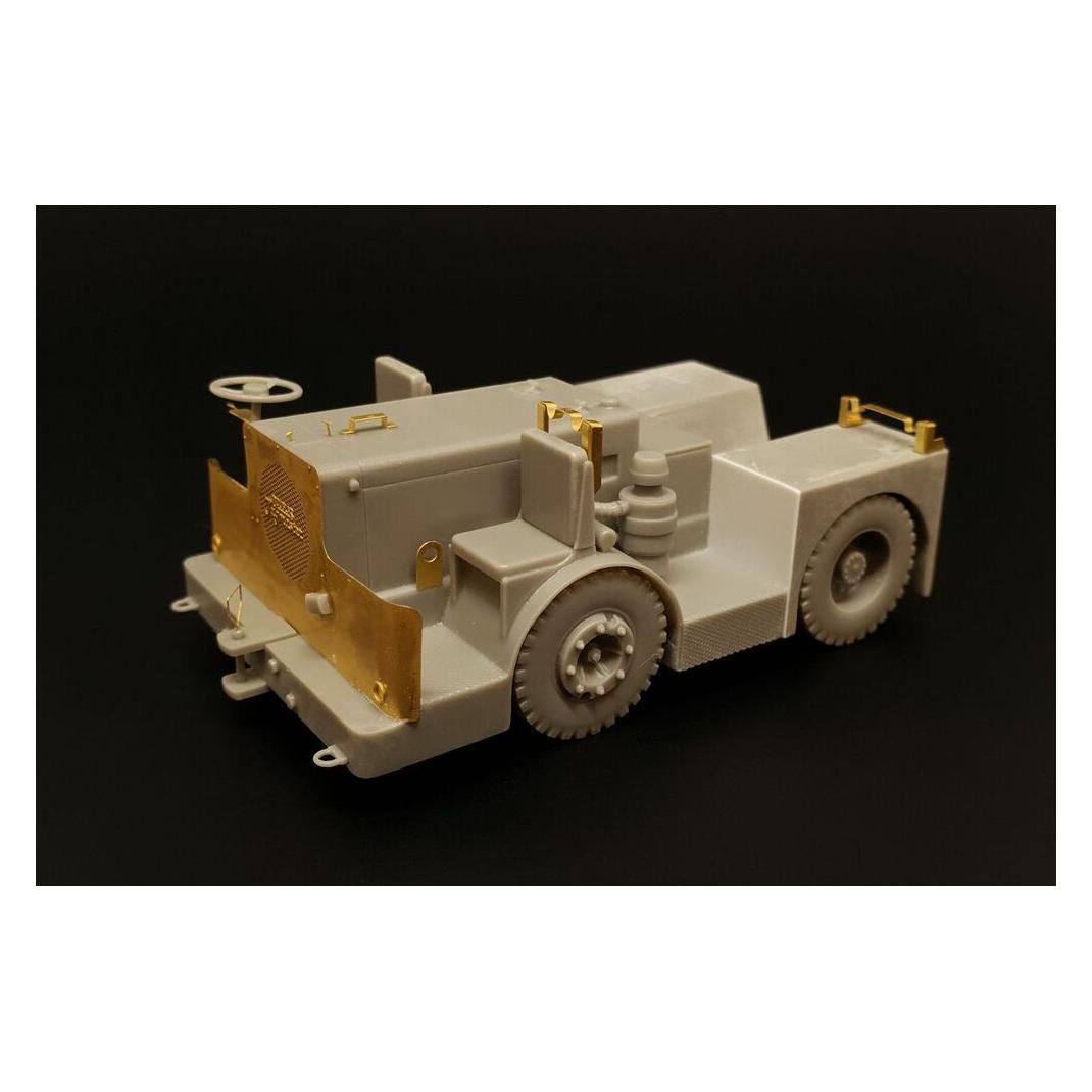 Brengun UK Tugmaster tractor (BRS48013)
