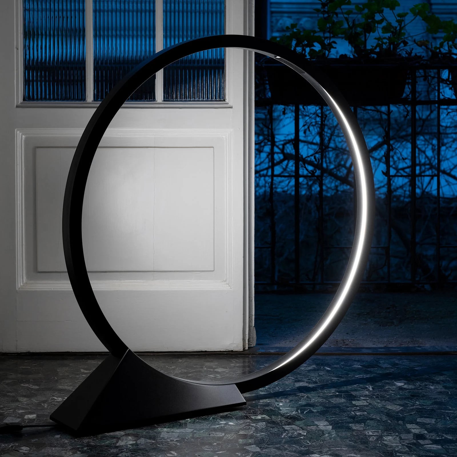 Artemide O Buiten Vloerlamp Black - Modern Metaal - LED