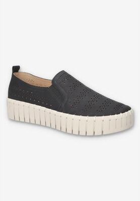 Women's Peppy Platform Sneaker by Easy Street in Black (Size 11 M)