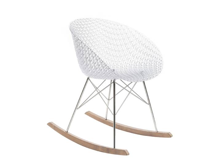 KARTELL chaise à bascule SMATRIK (Cristal - polycarbonate trasparente, bois teinté chêne et acier chromé)
