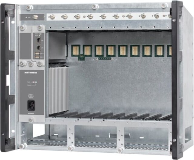 Kathrein UFG 810 UFOcompact-pl.Basiseinheit für 10 Module aus Kunststoff/Metall mit zehn Steckplätzen und Schutzart IP54 für Kopfstationen, 20610122)