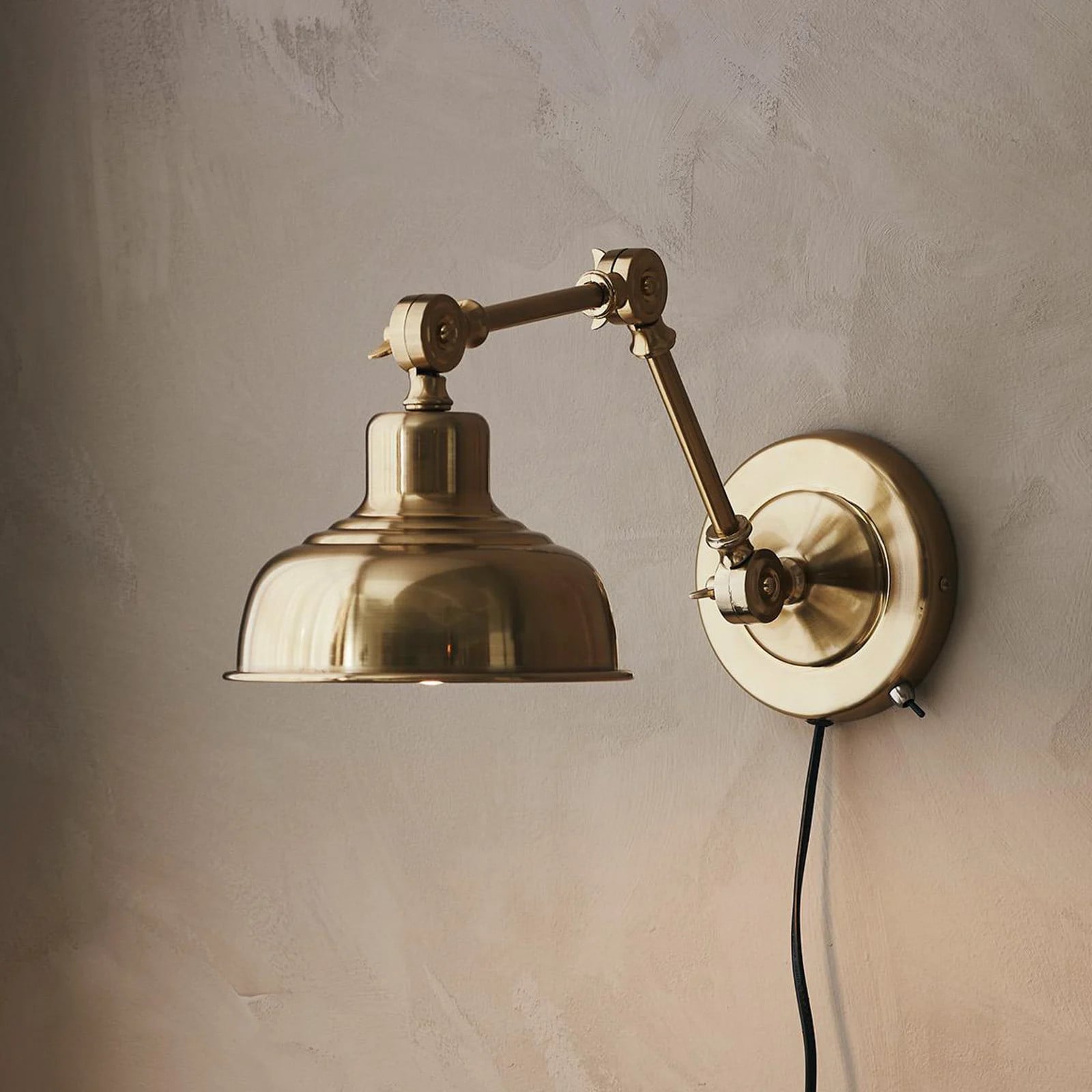 Markslöjd Grimstad Wandlamp Goud/Messing B: 48 cm, D: 18 cm, H: 16 cm