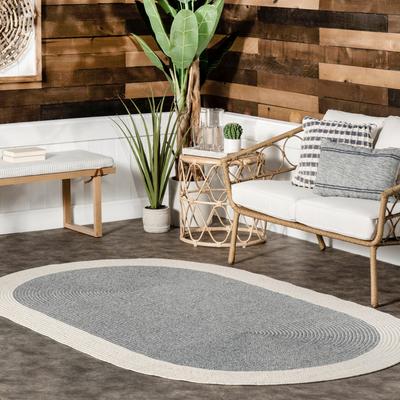 Nuloom Hand-braided Bordered Grey Area Rug
