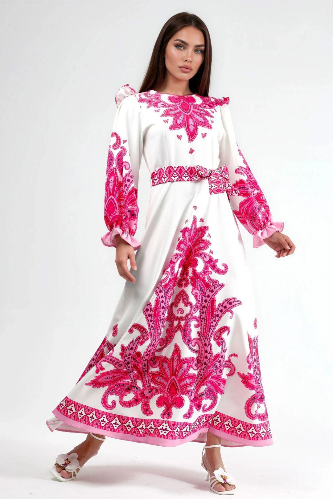 Maxikleid mit Paisleymuster und Bindedetail
