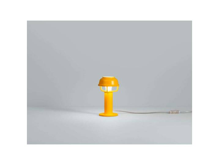 Kori Tischleuchte Orange - Artek - Wohnzimmer - Aluminium