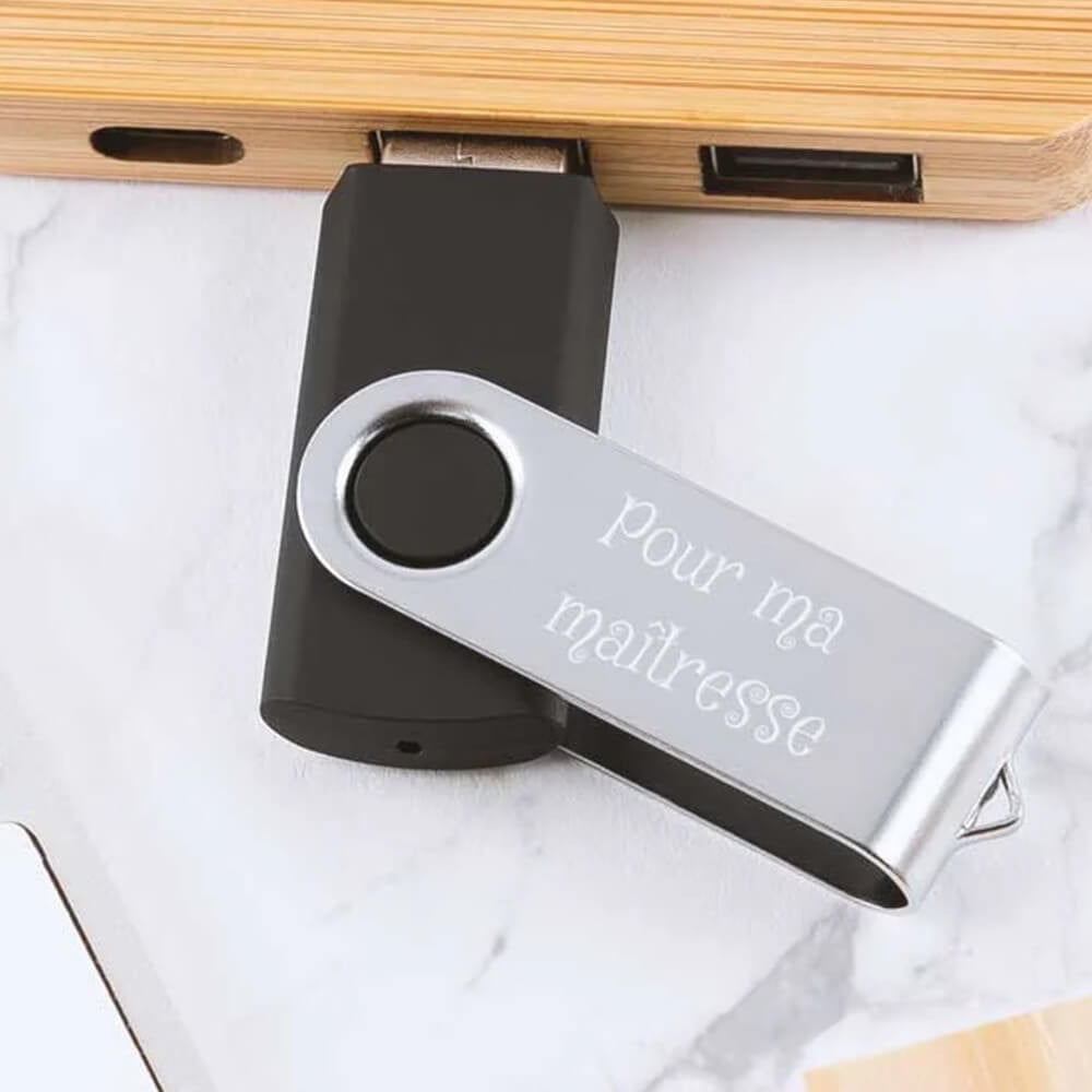 Ocadeau Clé USB noir gravée