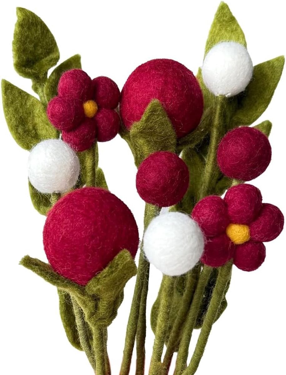Noelle Boeket van handgemaakte vilten bloemen, duurzame decoratie van textiel