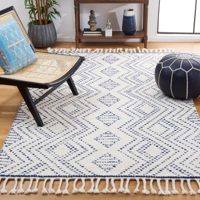 SAFAVIEH Handmade Natura Yulia Geometric Wool Rug