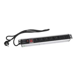 OEM 19" napájecí panel OC 5x230V+2xIEC 2m PPO SW Black (5027121359)