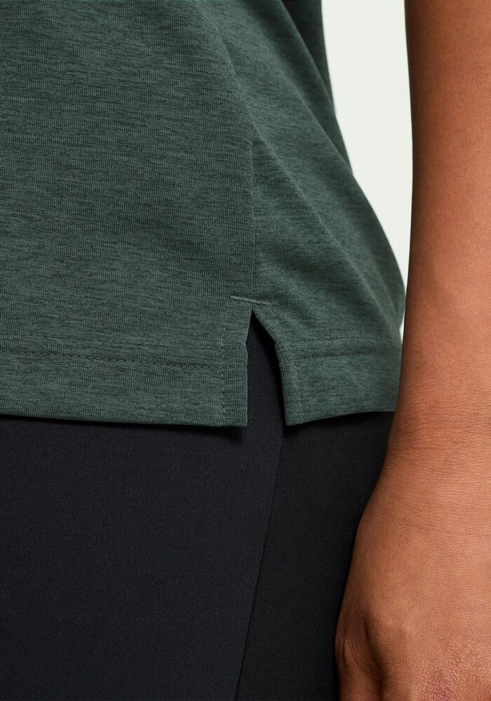Tanktop JACK WOLFSKIN "WILDTRAIL TANK TOP W", Damen, Gr. XS (34), grün (sago palm), Obermaterial: 100% Polyester, normal, Rundhals, Tops Tanktop, sportlicher Stil, ohne Verschluss, mit Rundhalsausschnitt sago palm XS (34)