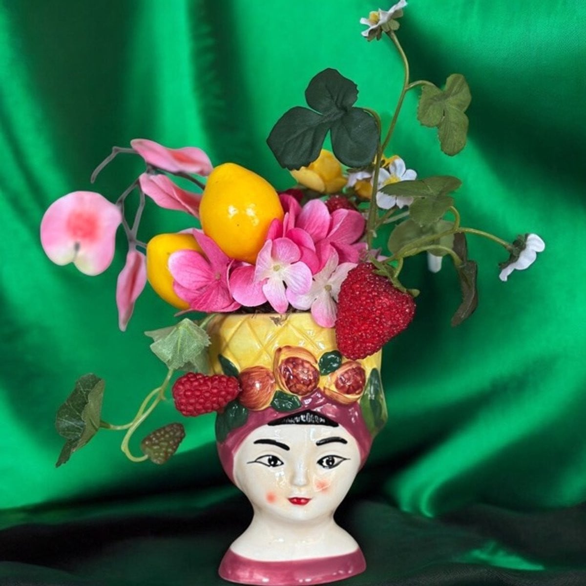 Seta Fiori Frida Kahlo Keramieken vaas met Fruit en Gezicht Tutti Frutti Diva