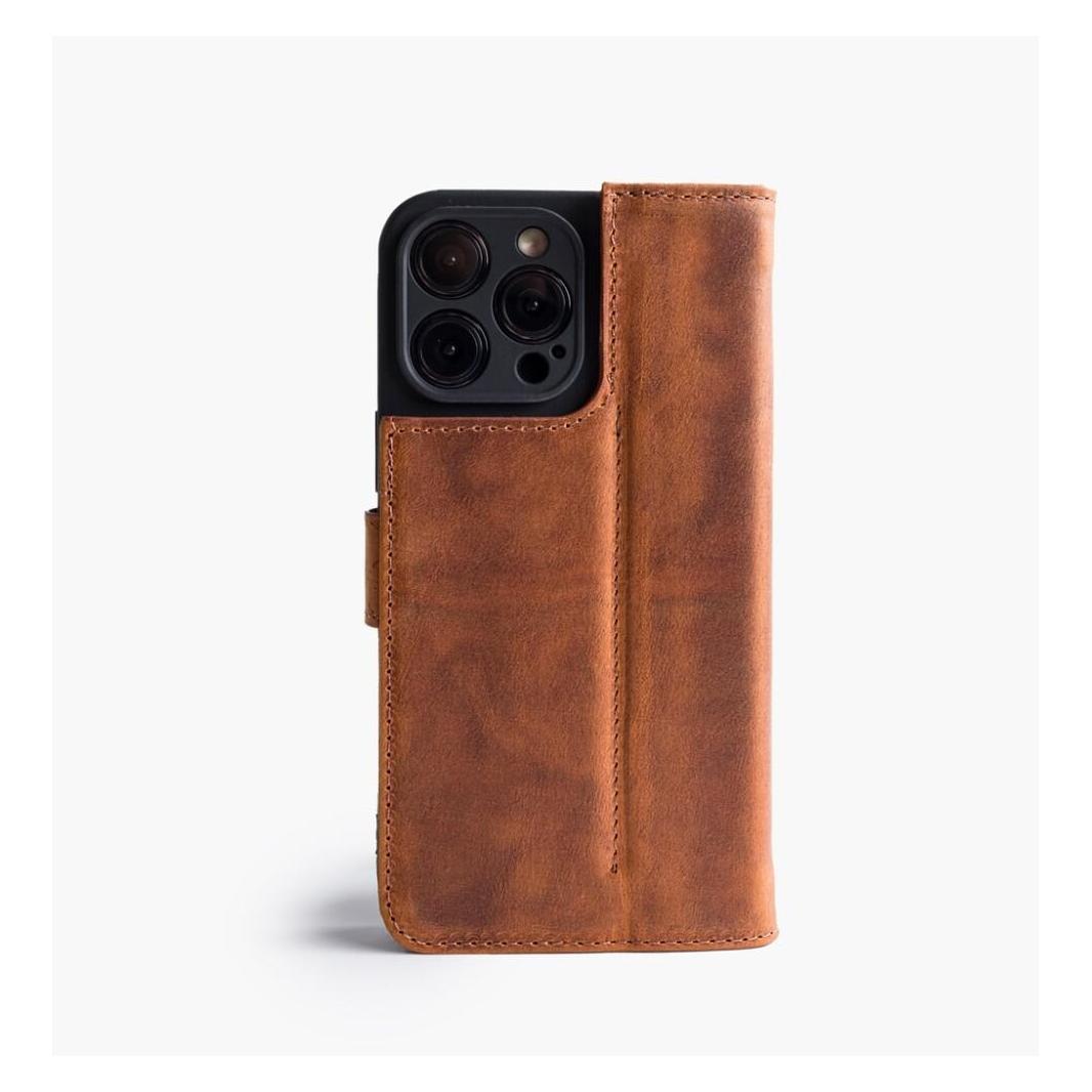 Wachikopa Alte klassische Hülle iPhone 15 Pro Max (Apple iPhone 15 Pro Max) (G-551507)