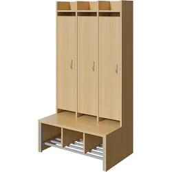 Spindgarderobe, hohe Tür