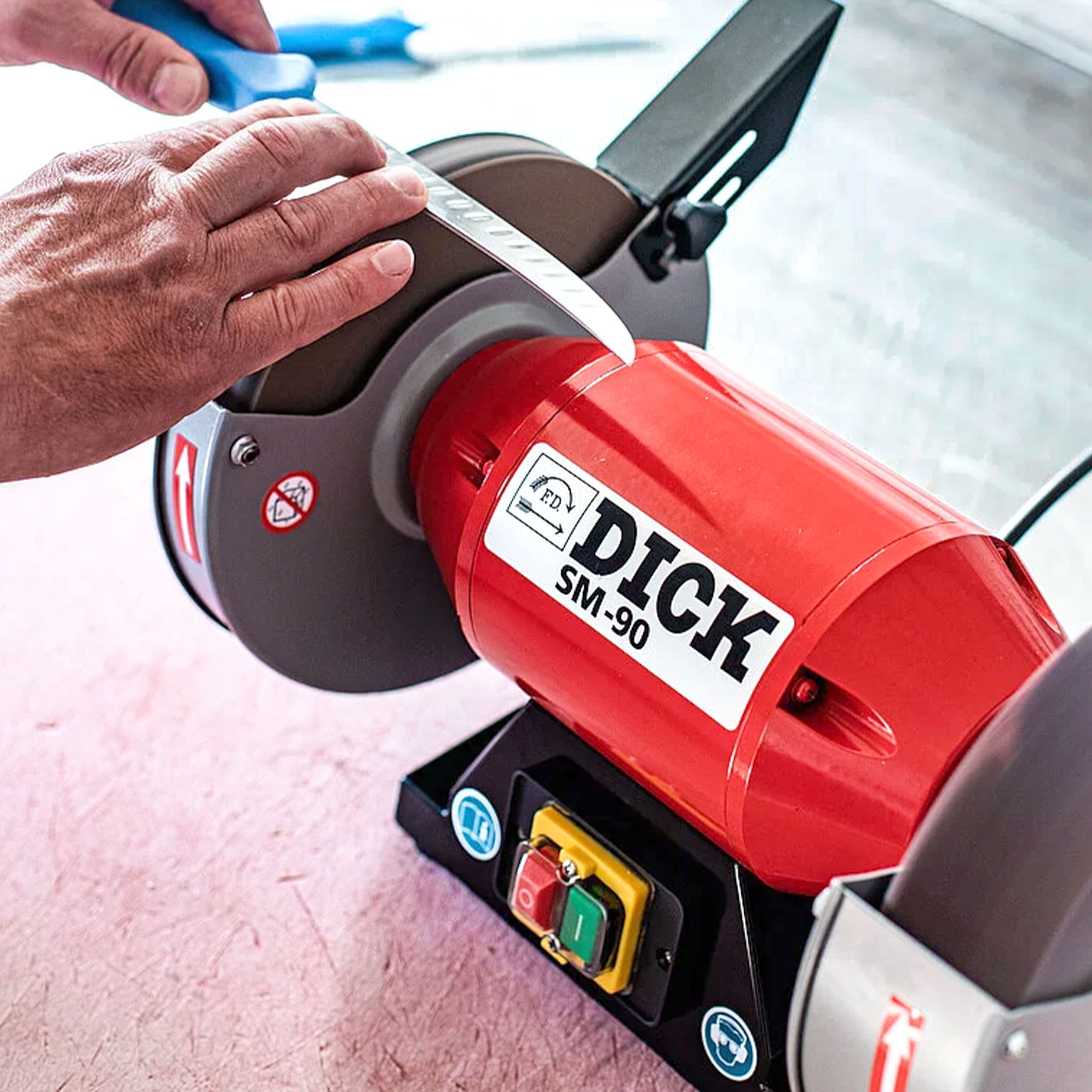 F. DICK SM-90 - Lamellenslijpmachine rood