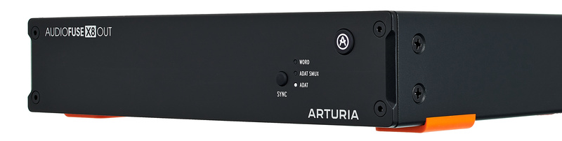 Arturia AudioFuse X8 OUT
