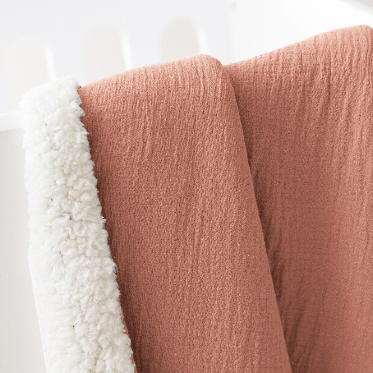 LA REDOUTE INTERIEURS Couverture unie bébé gaze coton et sherpa Kumla