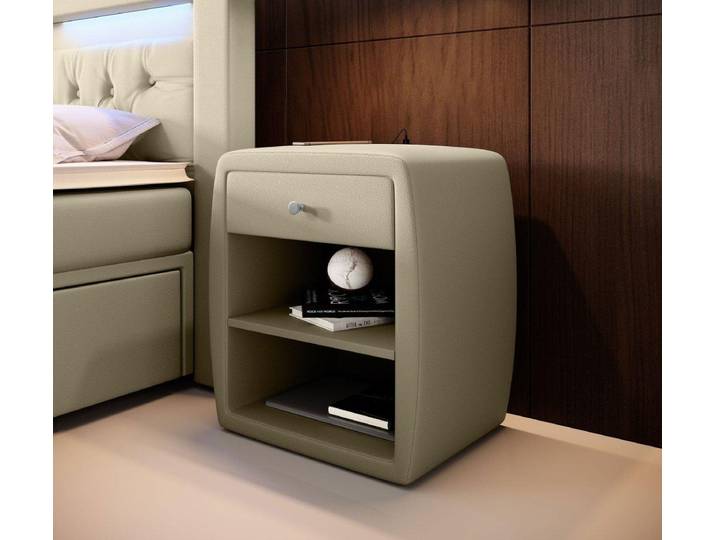 Designer Nachttisch Tavira mit USB (Kunstleder) - Beige - Luxusbetten24