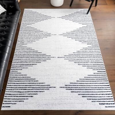 Nuloom Yori Diamond SplashGuard Machine Washable Area Rug