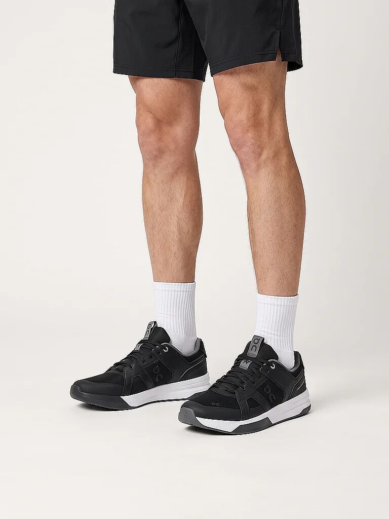 ON Herren Tennisschuhe THE ROGER Clubhouse Pro 2 Clay schwarz   46 M