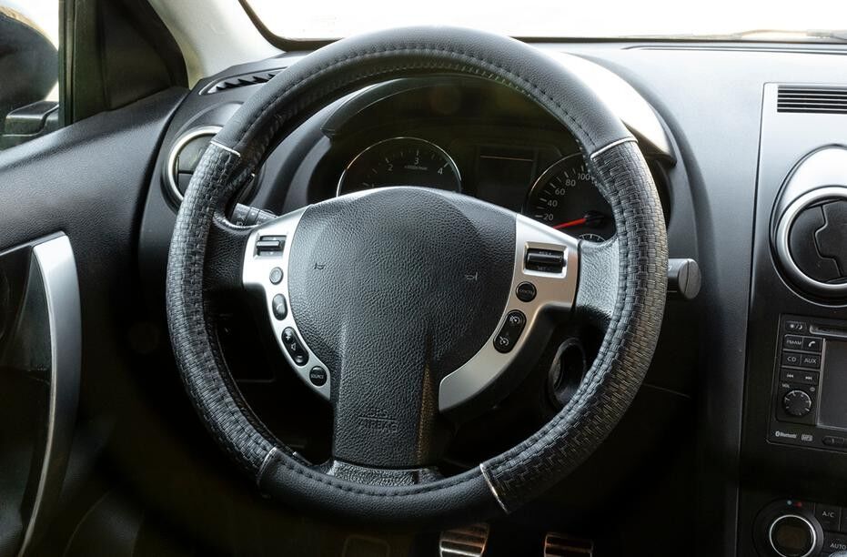 PLUS POWER PWFV1008 Steering wheel cover