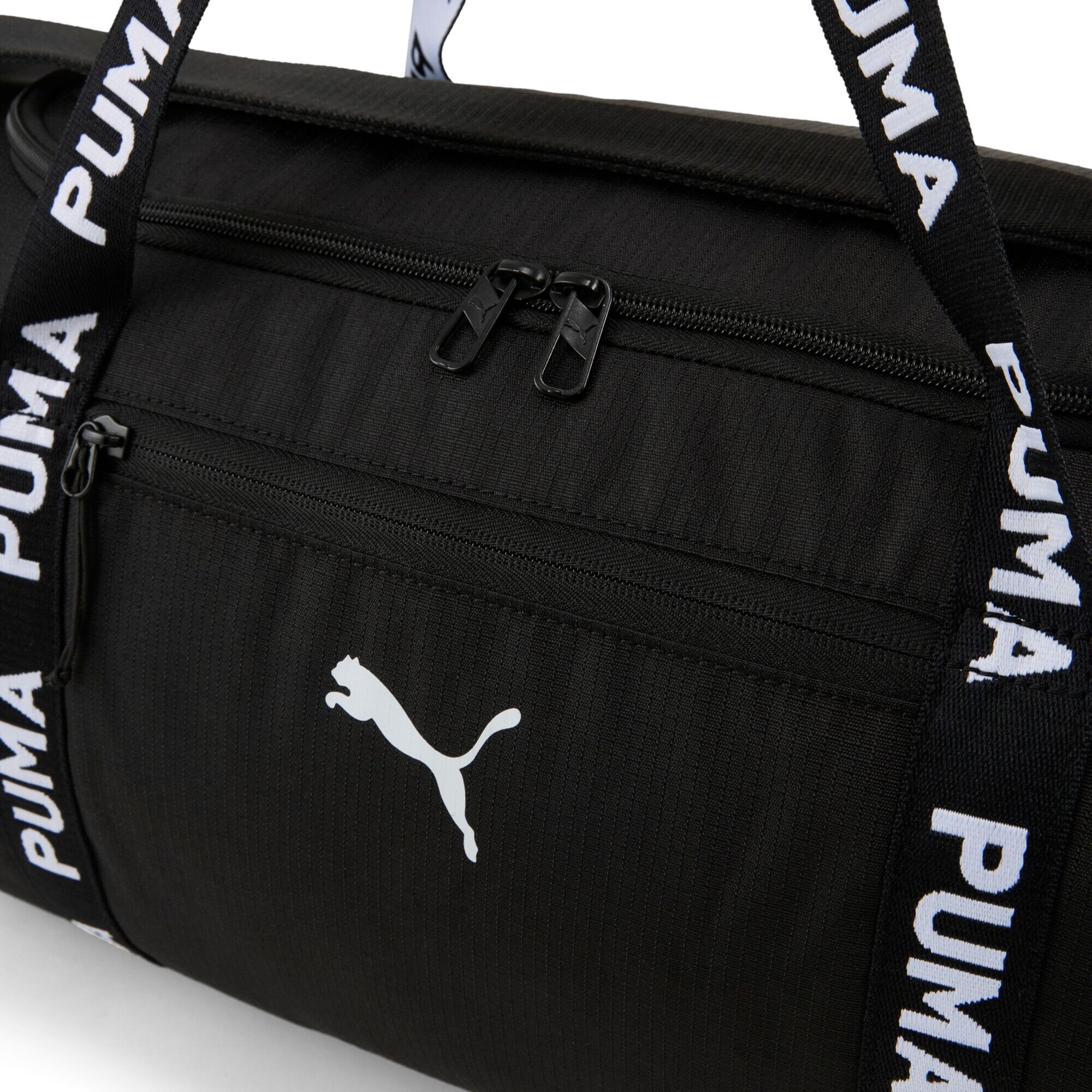 Sporttasche PUMA "AT ESS BARREL BAG", Damen, schwarz (puma schwarz), unifarben, Taschen Sporttasche, für Fitness und Alltag, mit verstellbarem Schulterriemen