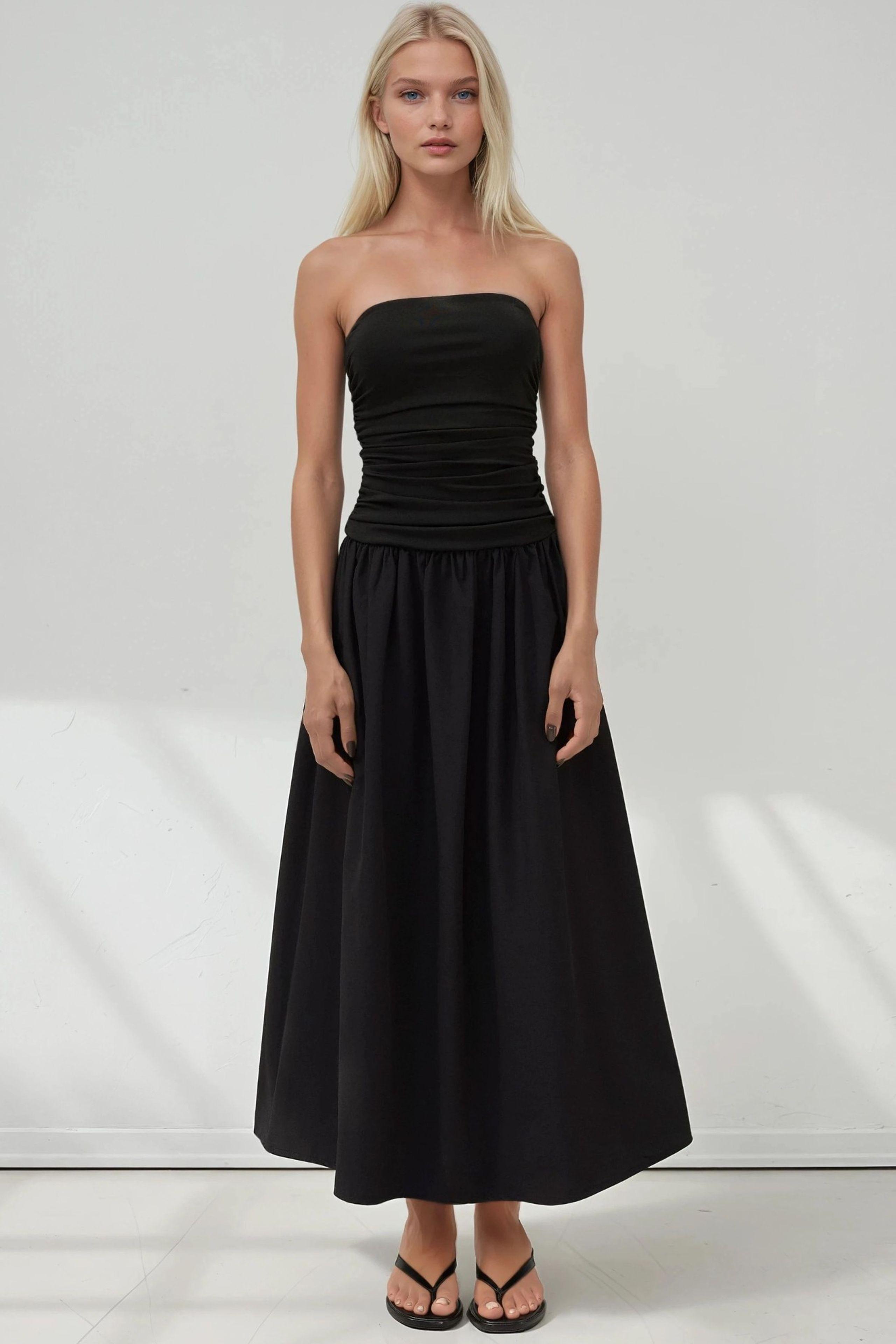 Halsloses Maxikleid Detail