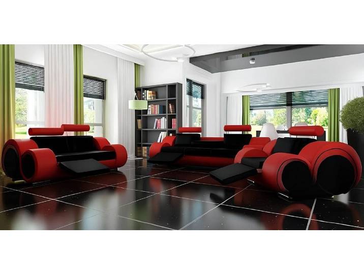 Xlmoebel 3-Sitzer Elegantes Ledersofa mit USB-Anschluss und praktischen Fußstützen, Hergestellt in Europa