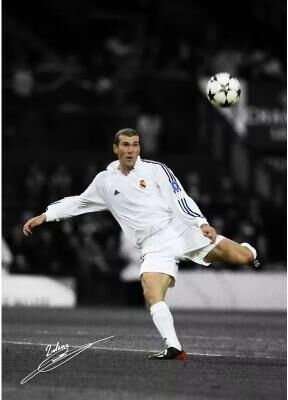 Inspired Finds Modern Soccer Player Canvas Wall Art Soccer Wall Art Portrait Poster For Bedroom & Living Room Decor mbapp Purple Motion Portrait 15.75x23.62in Unframed
