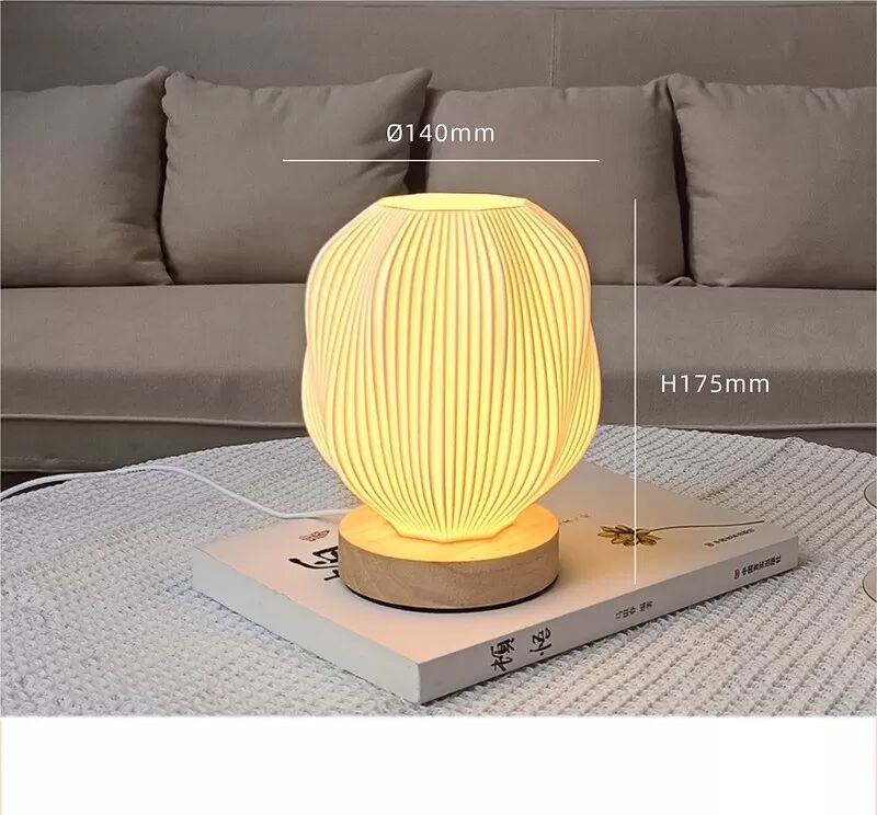 INF USB-Tischleuchte mit Holzfuß, Dimmbare Touch-Steuerung, 3D-gedrucktes Design