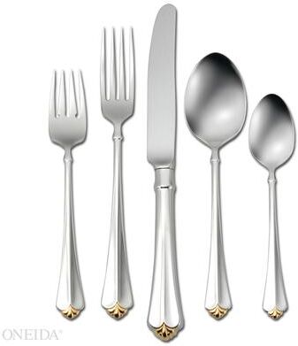 Oneida Golden Juilliard 20 Piece Fine Flatware Set