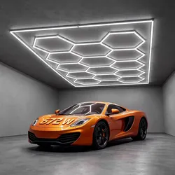 VEVOR Hexagon LED Garagenbeleuchtung 672 W 80.640 lm 6500 K Deckenmontage Ideal für Fitnessstudios, Friseursalons, Showrooms und Geschäfte, Flexibles Design mit Schnappverbindung, Rechteckiger Rahmen