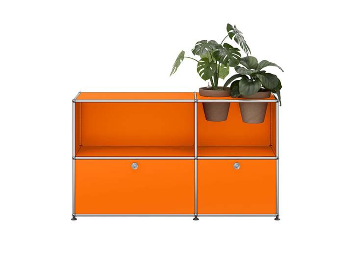 USM Haller Sideboard M57 reinorange 2-fach breit 2 Fächer Klapptüren Pflanztöpfe Basalt ohne 127.3x74x37.5 cm