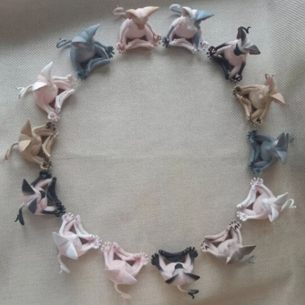INF Kleine 8cm Sphynx Katze Meditationsfigur - Zen Deko für Zuhause & Büro