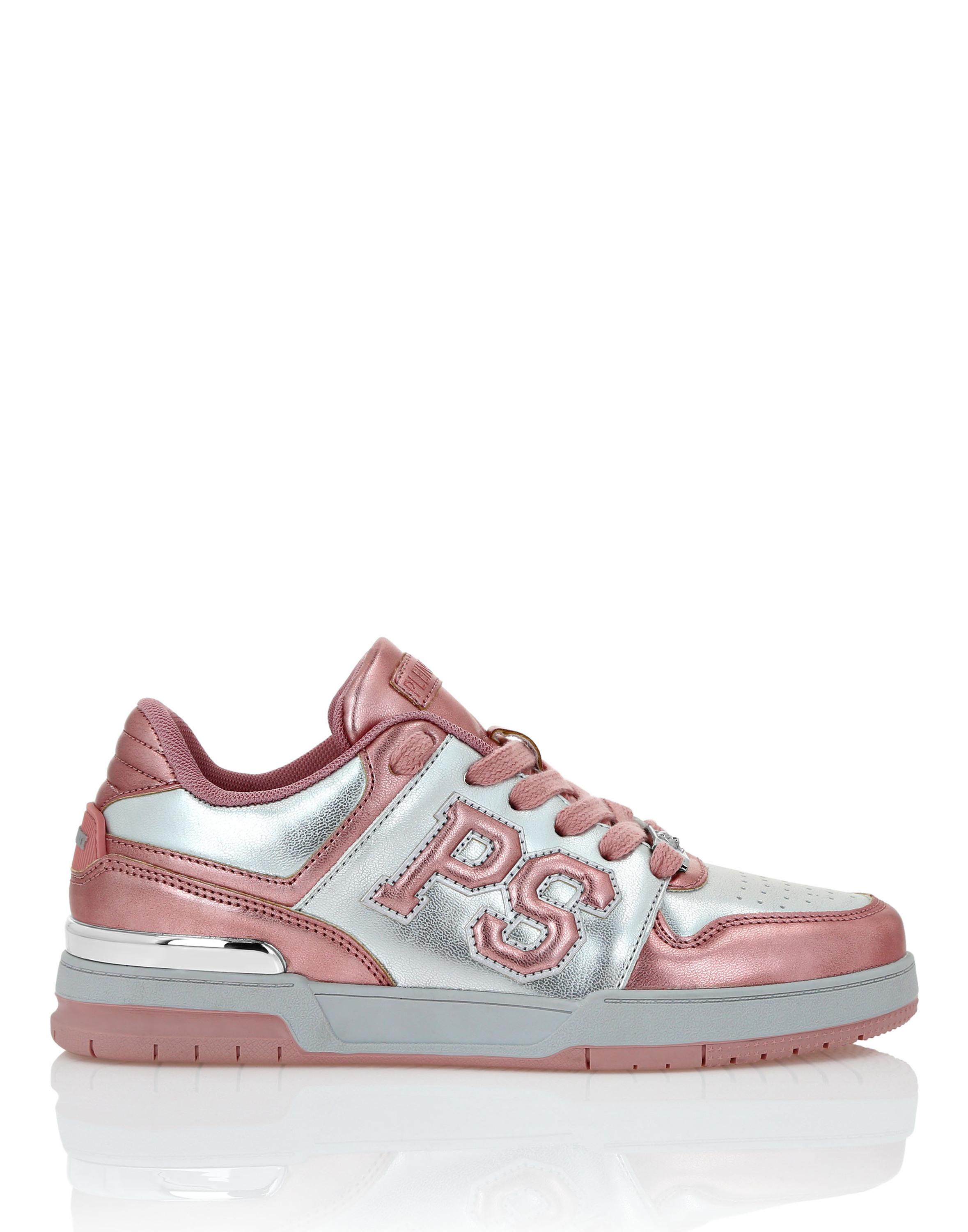 Low-Top Turnschuhe