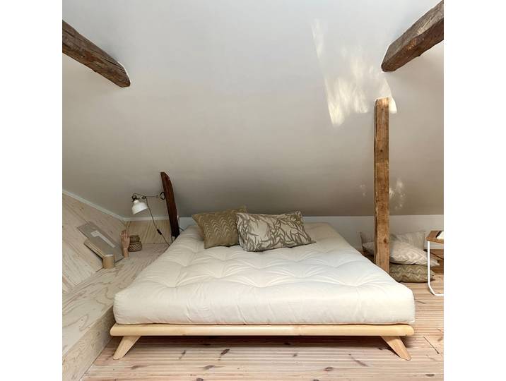 Lit futon SENZA en bois massif naturel 140x200 + matelas futon COMFORT écru