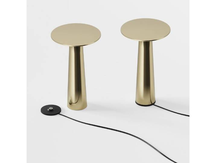 IP44.de Akku-Tischleuchte lix inkl. charging base, Pilzform, Dim