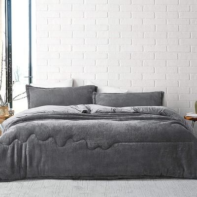 Crooked Line - Coma Inducer® Comforter Set - Steel Gray