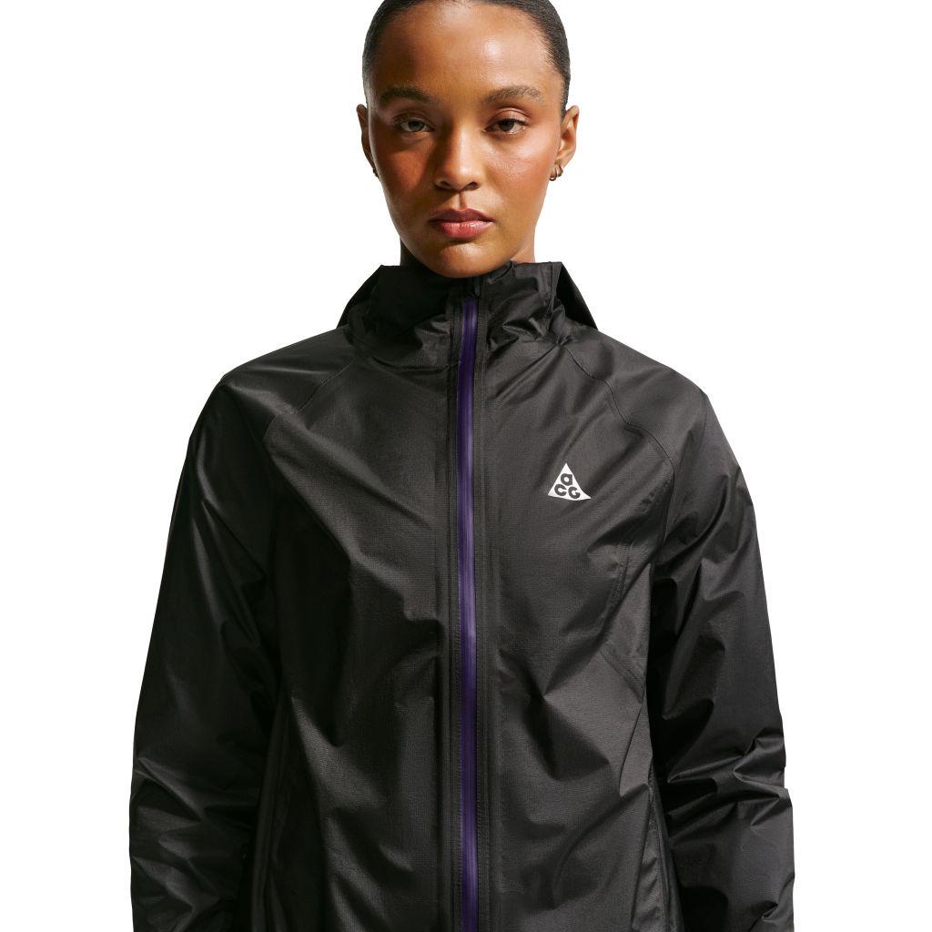 Nike Damen ACG Trailwind Waist Length Jacket schwarz