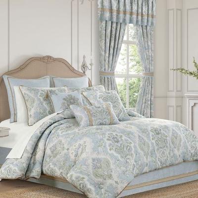 J Queen New York, Inc. Pasadena Comforter Set Blue, Queen, Blue