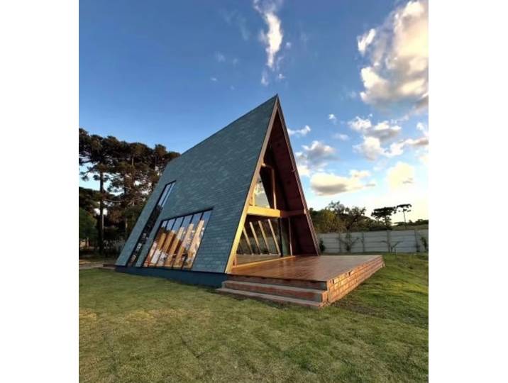 Maison en bois modulaire en forme de triangle, petite cabane portable, villa de luxe pour la vie en plein air