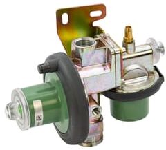 Clesse BP2203 37mbar Wall Mounted Gas Regulator OPSO/UPSO 10kg/hr