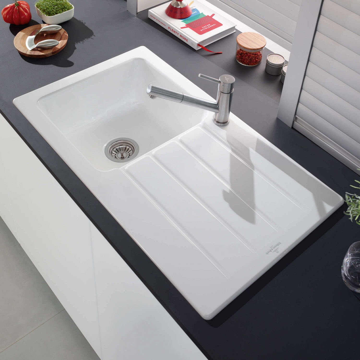 Villeroy & Boch Architectura 50 inset sink, drain with manual override, reversible 335001R1