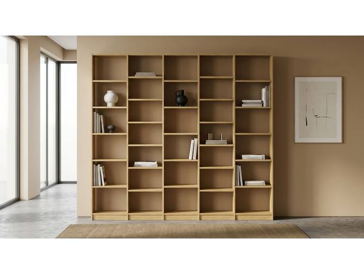 Schlichtes Bücherregal gestalten Eiche Natur geölt