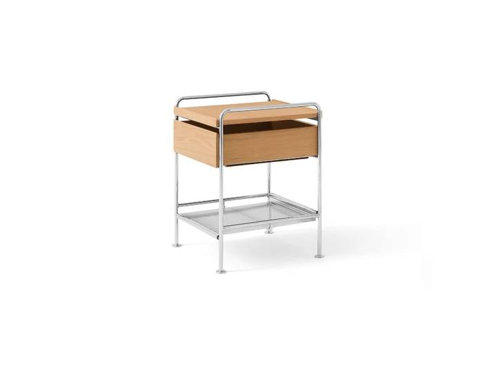 &Tradition Alima NDS3 Beistelltisch Lackierte Eiche-Chrome